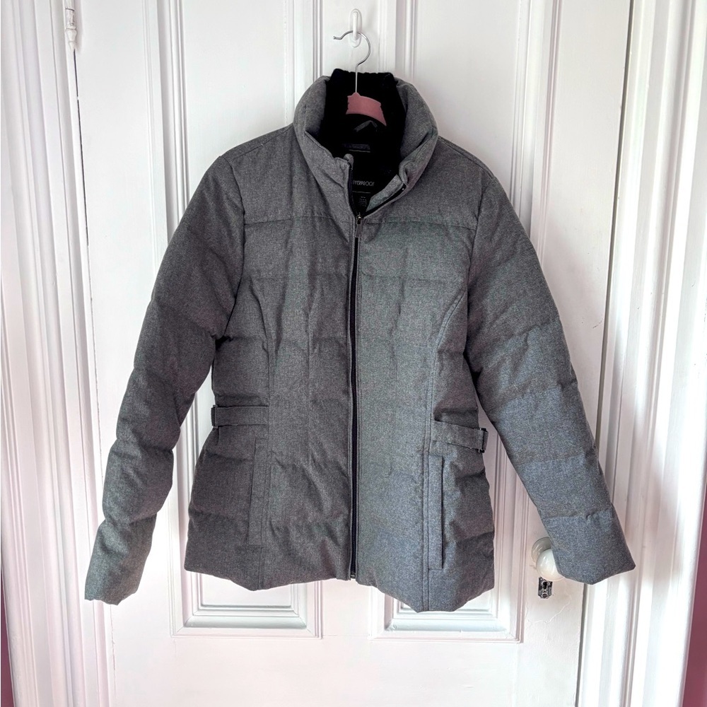 Weatherproof Women’s Grey Down Feather Warm Quilted Puffer Jacket Size Medium